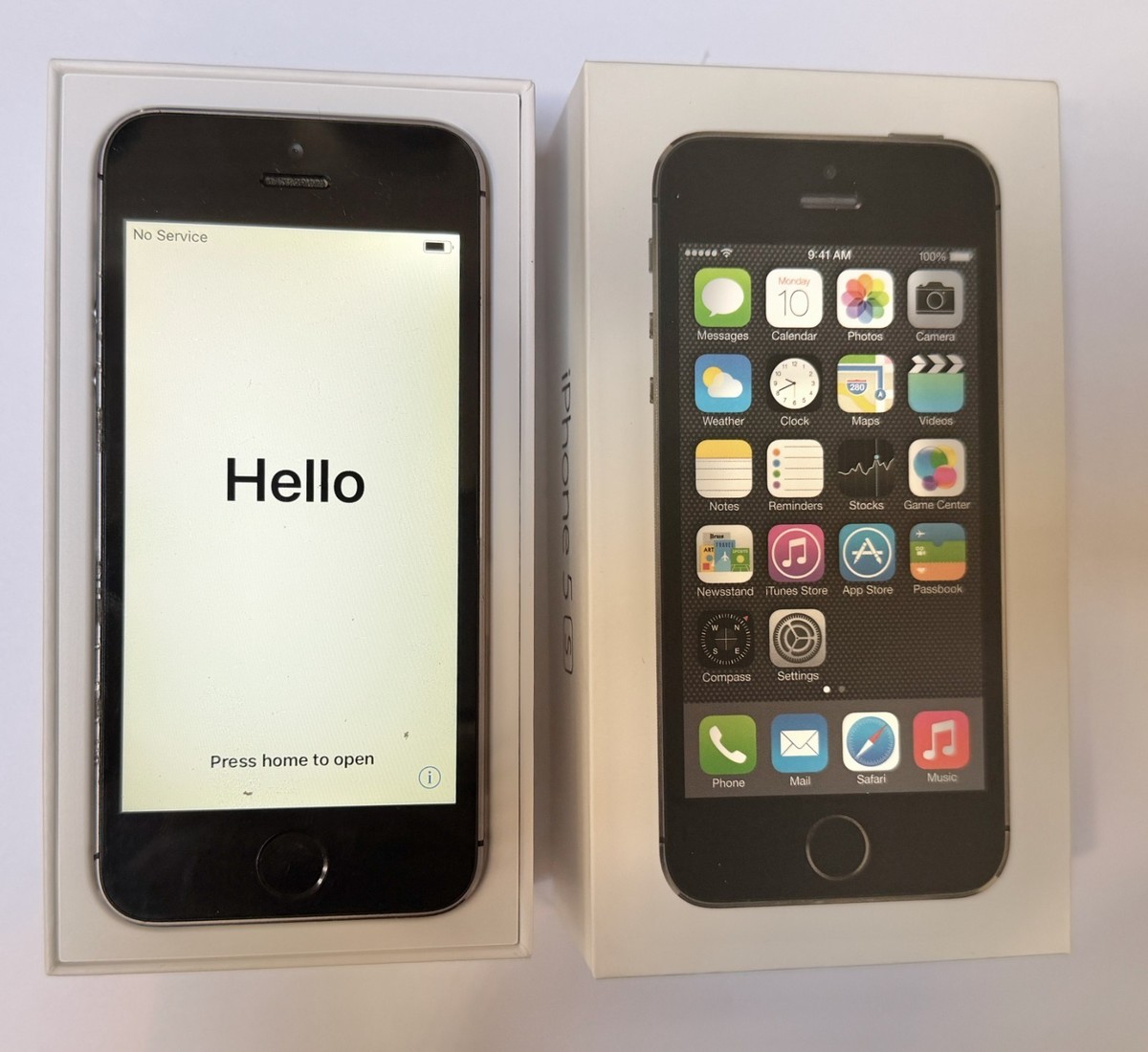 Apple iPhone 5s A1533 32 GB Black New Battery, Original Box