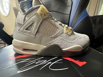 Jordan 4 Retro SE Low Craft Photon Dust (GS) 