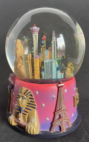 Las Vegas scena casinò musical acqua neve glitter globo gioca fortuna sii una signora - Foto 3 di 8