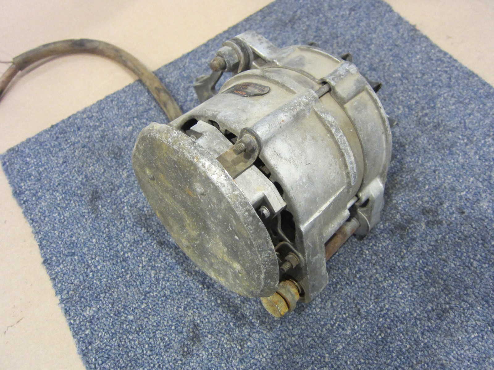 Ferrari  308 Mondial  Alternator Bosch 65 - 110073
