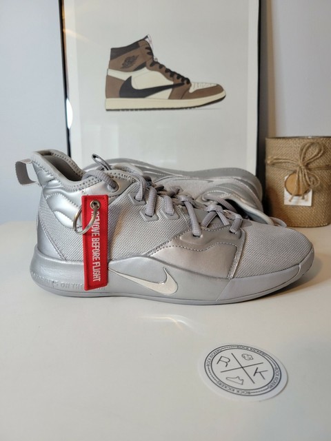nike nasa shoes silver