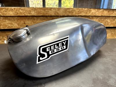 SEELEY MK2 Alu Tank & maßgefertigte Sitzeinheit !!!