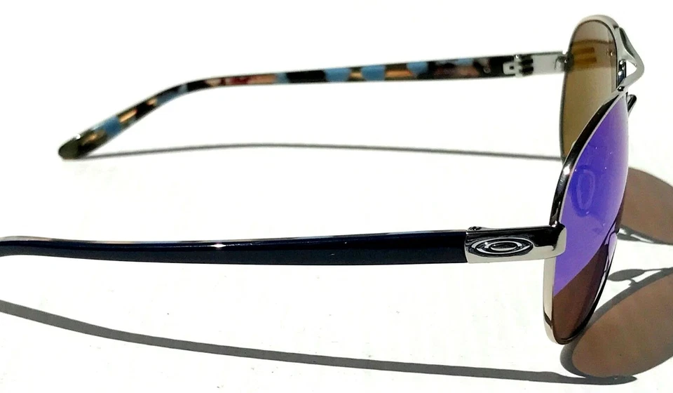 NUEVO Oakley FEEDBACK Cromo Azul con Lente POLARIZADA Galaxy Jade Verde Gafas de Sol 4079 Foto 3 de 4