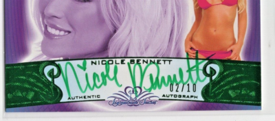 Nicole Bennett 2010 Bench Warmer Signature Series /10 Green Auto
