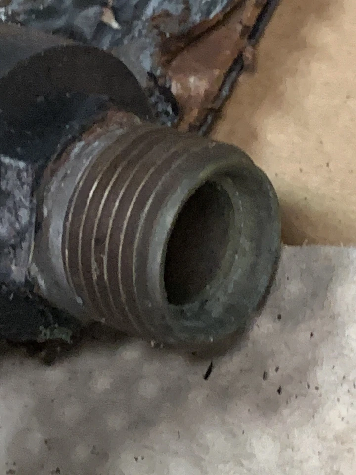 USED  in oem box ACDelco 10108236 Engine Oil Cooler (Read description) - Image 2 of 4