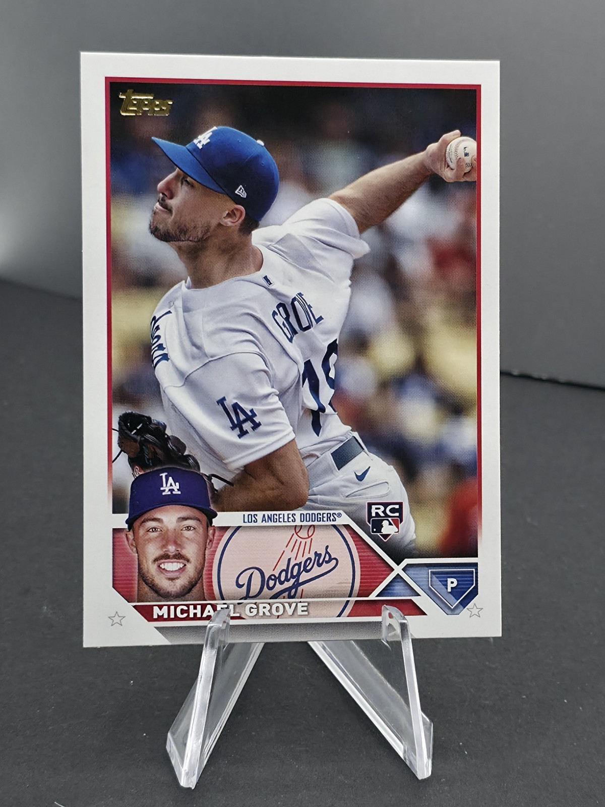 2023 Topps Series 1 - Michael Grove #15 Ssp Image Variation Golden Mirror (RC)