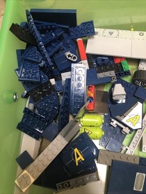 INCOMPLETE LEGO 8635 Mission 6: Agents Mobile Command Center Set Vehicle Parts