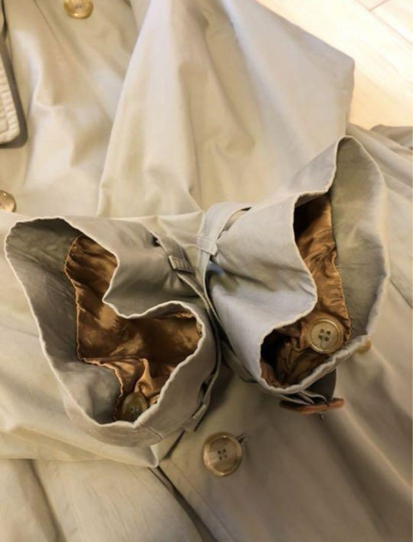 Burberry Trench Coat One Sleeve Collared Buttoned Beige Cotton Size M For Men thumbnail 7