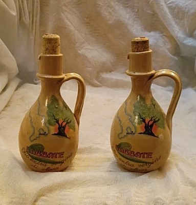 Set Of Olive Oil Bottle Clay Jar Labbate Olio Extra Vergine di Oliva Italy