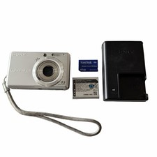 Sony Cyber-shot DSC-S750 7.2MP Digital Camera...