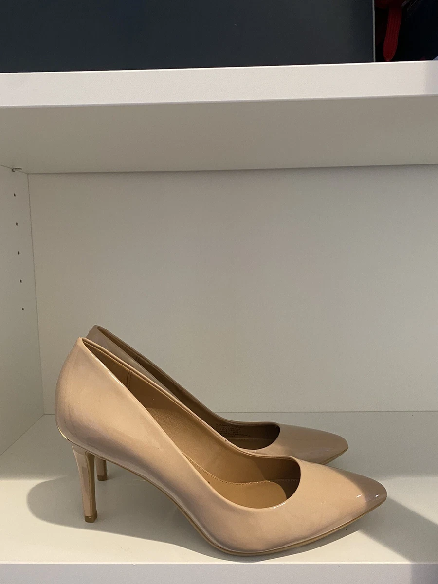 Calvin Klein Brady patent leather pumps heels beige Size 7.5 New Without Box