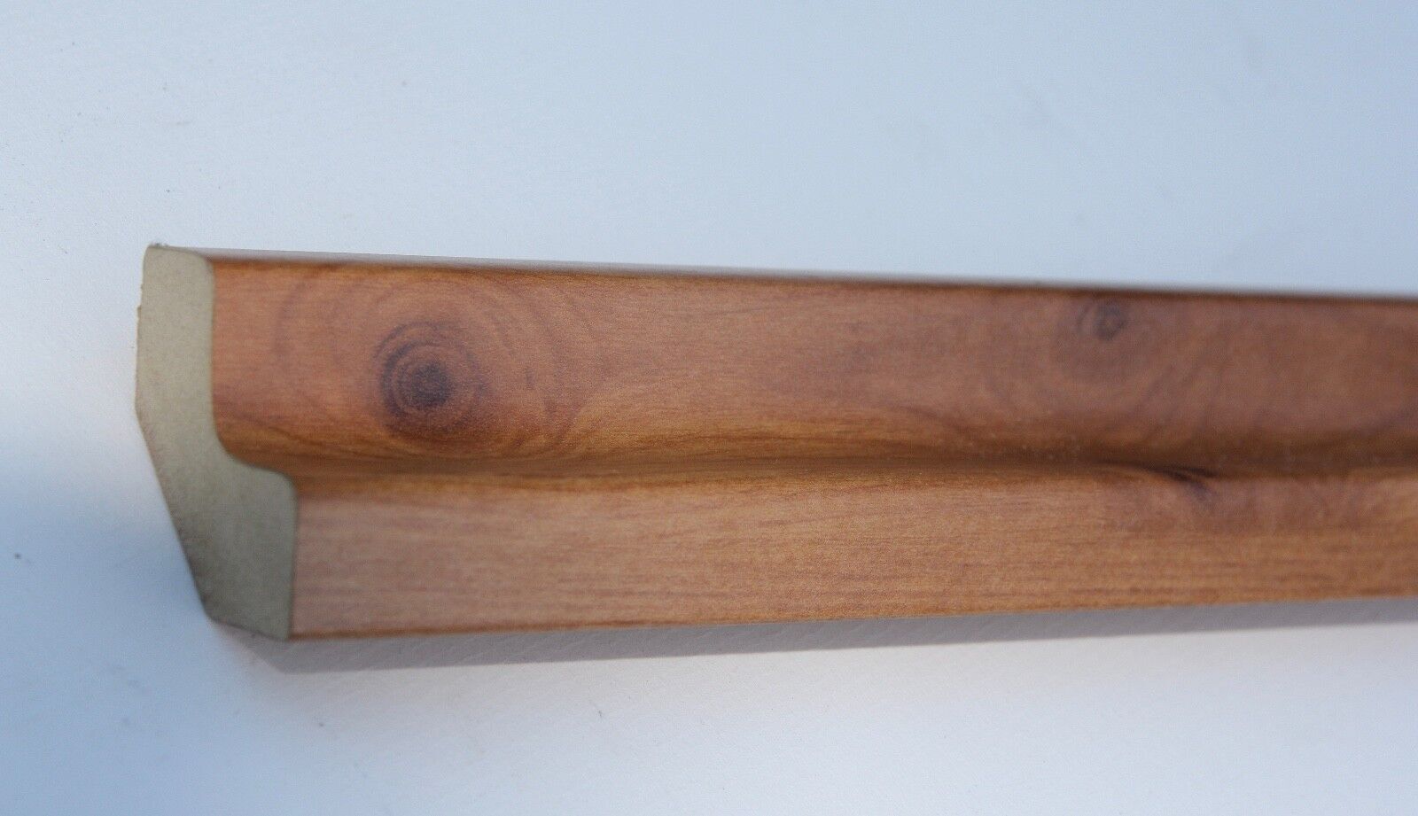 PINE EFFECT CORNER POSTS FOR KITCHEN UNITS STOCK#SCP09