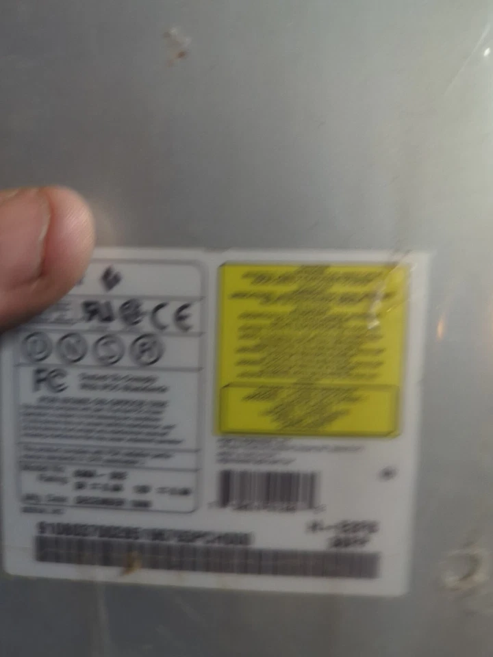  Acer 636A-002 36x IDE Internal CD-ROM Drive - Beige Bezel - Image 3 of 4
