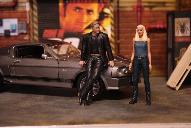 FIGURINE 1/18 LE CHIEN DE COLUMBO VROOM NOT PEINT