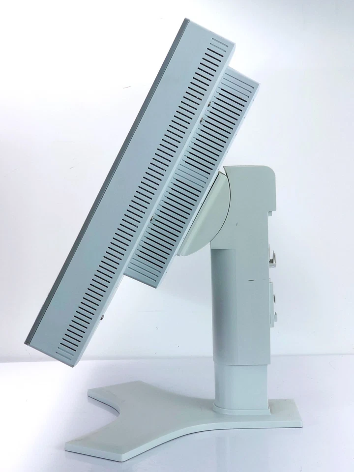 NEC MultiSync LCD2690WUXi 25,5 Zoll IPS PC Profi Retro Grafik Monitor 1920x1200 - Bild 4 von 4