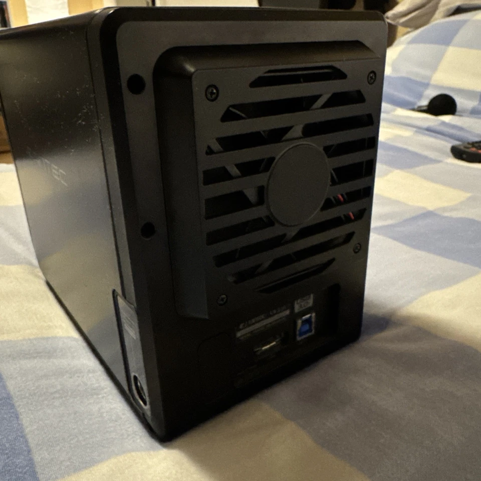 Fantec QB-35US3-6G - 4 Bay USB 3.0 Festplatten Gehäuse - Bild 2 von 2