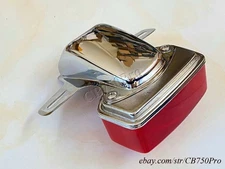 1969-1970 Honda CB750 K0 K1 Early Sandcast Tail Light & Bracket 84701-300-671XW.