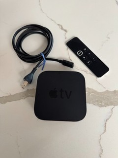 Apple TV (4th Generation) 32GB HD Media Streamer model A1625 REMOTE AND CHORD