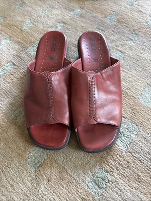 ECCO Light Women's EU 40 US 9/9.5 Red Nubuck Leather Slides Sandals