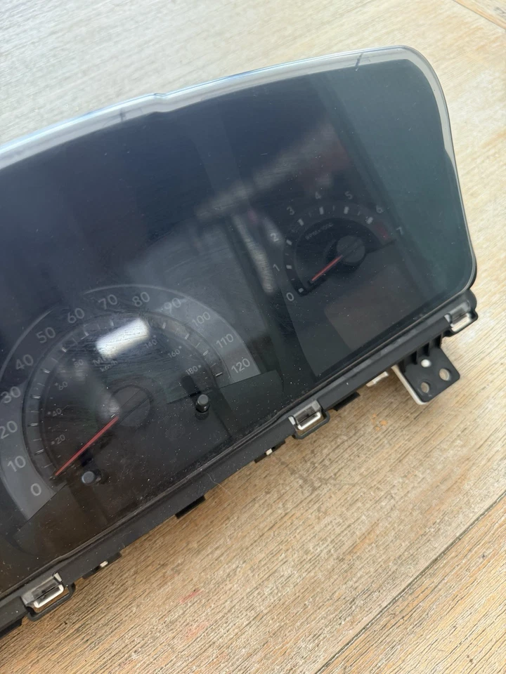 2009 Dodge Journey Speedometer Instrument Cluster Dash Panel 189,778 Miles OEM - Image 3 of 4