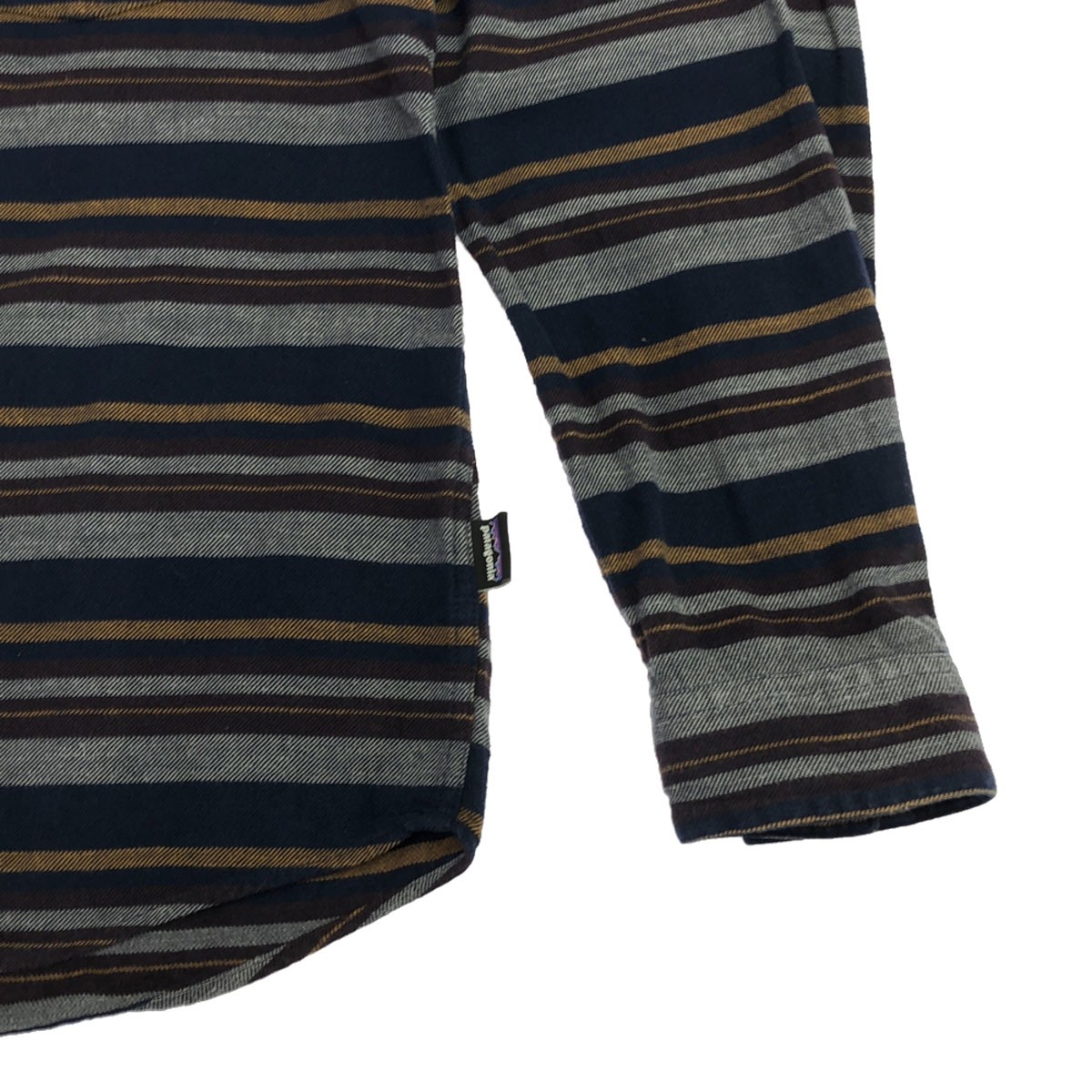 patagonia Border Pattern Long sleeve Lightweight … - image 6