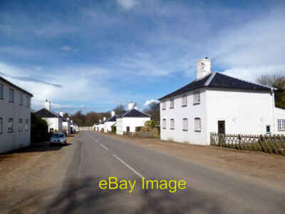 Photo 6x4 Houghton, An Estate Village New Houghton Purpose built housing  c2013