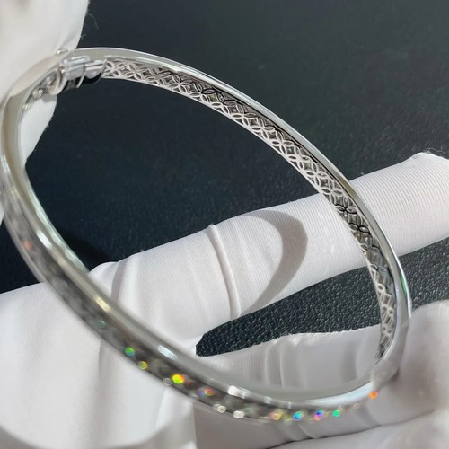 4mm Round Cut 10 CTW VVS1 Moissanite Bangle 8" Bracelet 14K White Gold Plated - Picture 4 of 9