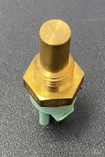 BOSCH / OEM 0085425617 / V30720123Temperature Sender / Sensor