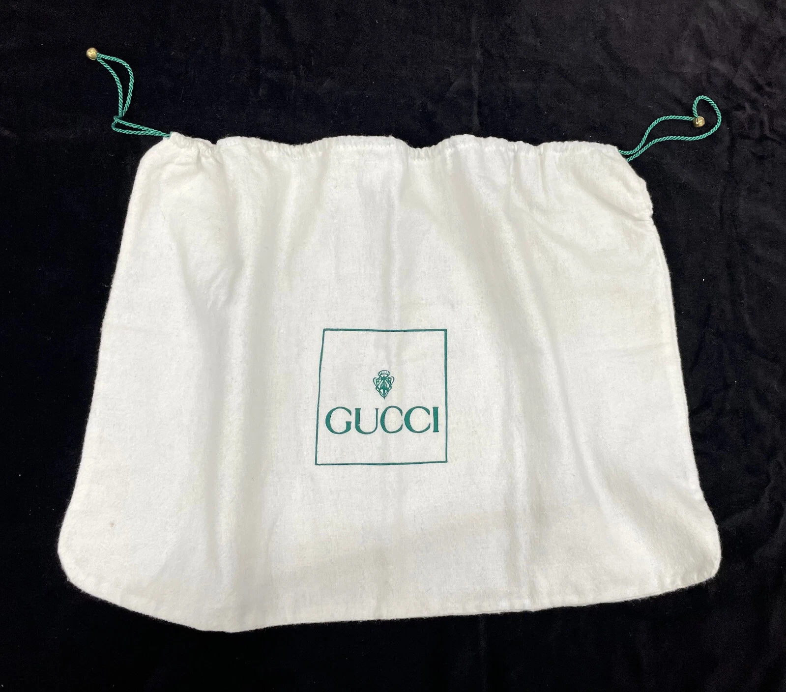 SAC D'ACCESSOIRES VINTAGE GUCCI collection CHAUSSURES À CORDON DE SERRAGE / SAC D'ACCESSOIRES   EXTRA LARGE