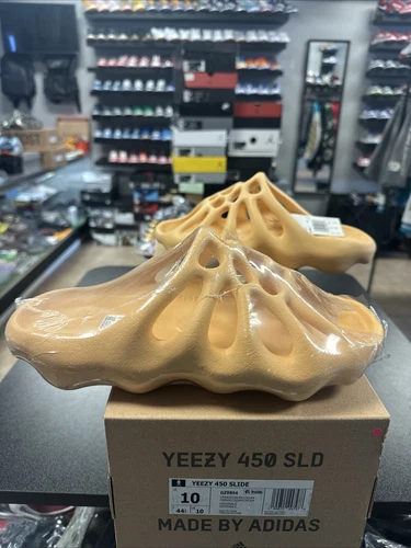 Size 10 Adidas Yeezy 450 Slide Cream GZ9864