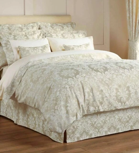 Christy Bedding Sets & Duvet Covers