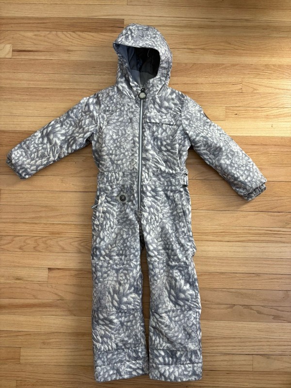 Obermeyer Kids Quinn One-Piece Snow Suit Size 6 Grey “pinecones”