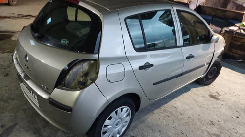 8200582709H Cuadro Instrumentos para RENAULT CLIO III Authentique 2007 268157 - Imagen 7 de 10