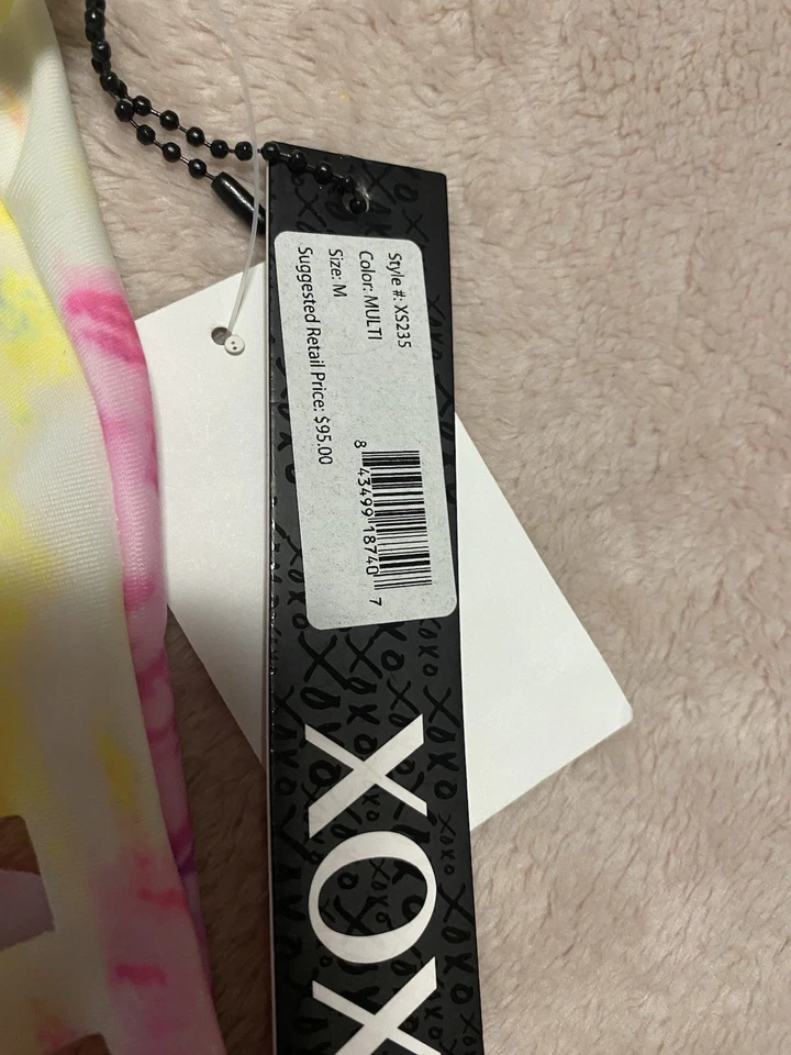 NUEVO CON ETIQUETAS - 1 pieza traje de baño / multicolor / mediano / Xoxo Foto 3 de 4