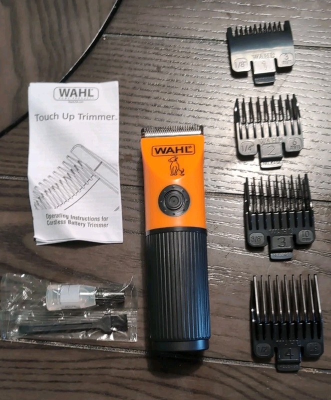 Wahl: Black & Orange, Battery Powered Dog Clipper/ Trimmer Set With Instructions