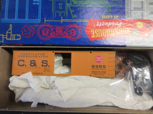KIT BOXCAR VENTILADO ROUNDHOUSE ho COL. & SOUTH 36' #3100 | Zustand: Used