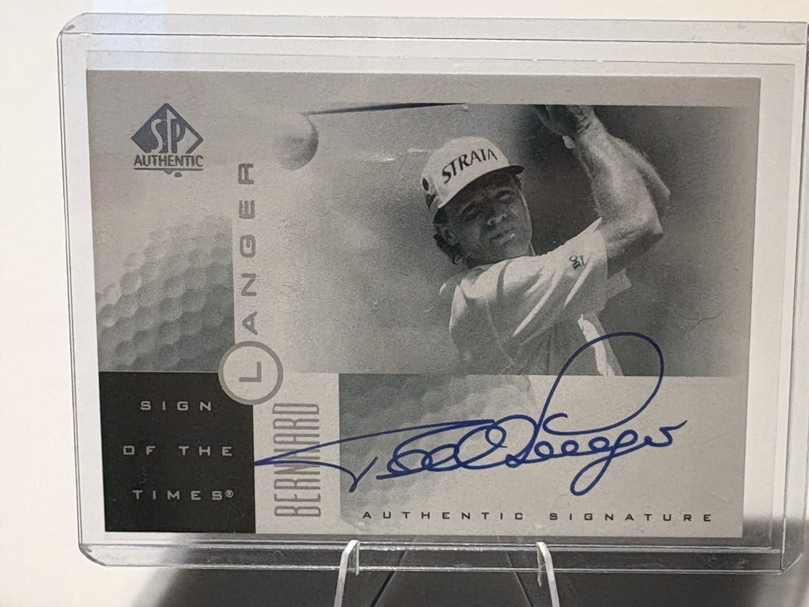 2001 SP Authentic - Sign of the Times Bernhard Langer #BL (AU)
