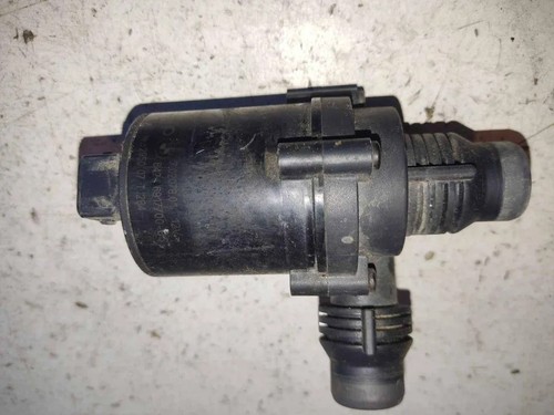 BMW 5 E60 Zirkulationswassermotor 70207801 3.00 Diesel 200kw 2004 34683052
