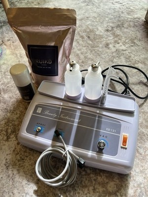 Aesthetician - Vacuum Spray / Acne Cleansing Machine Brand New