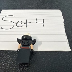 LEGO&reg; Magpie Minifigure Super Heroes The Lego Batman Movie 2017 Set 70903
