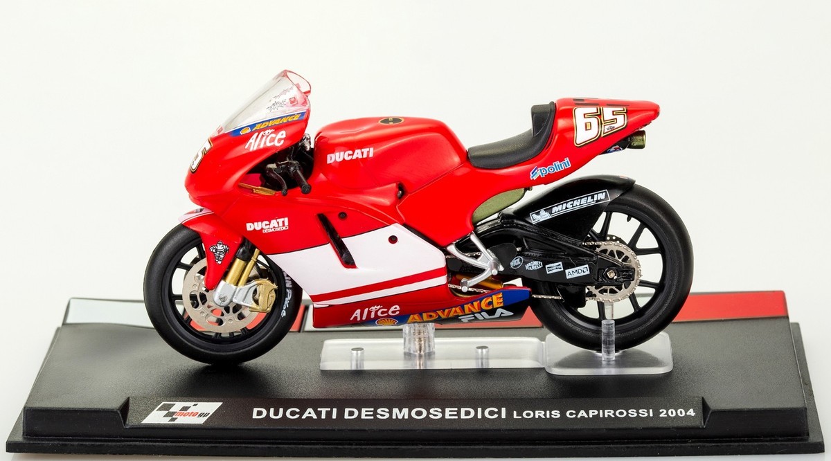 Ducati Desmosedici 2004 モデルキット Loris Cap 【公式通販】