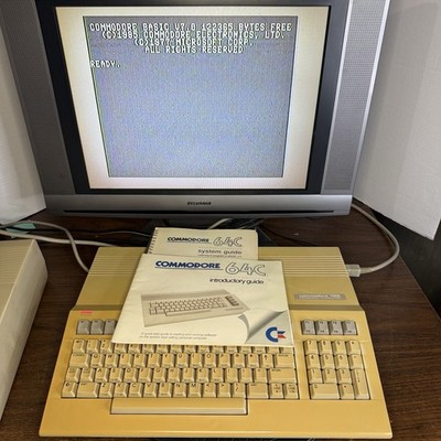 1980's Commodore 128 Computer,Power Supply,Video Cable-Working-See video  