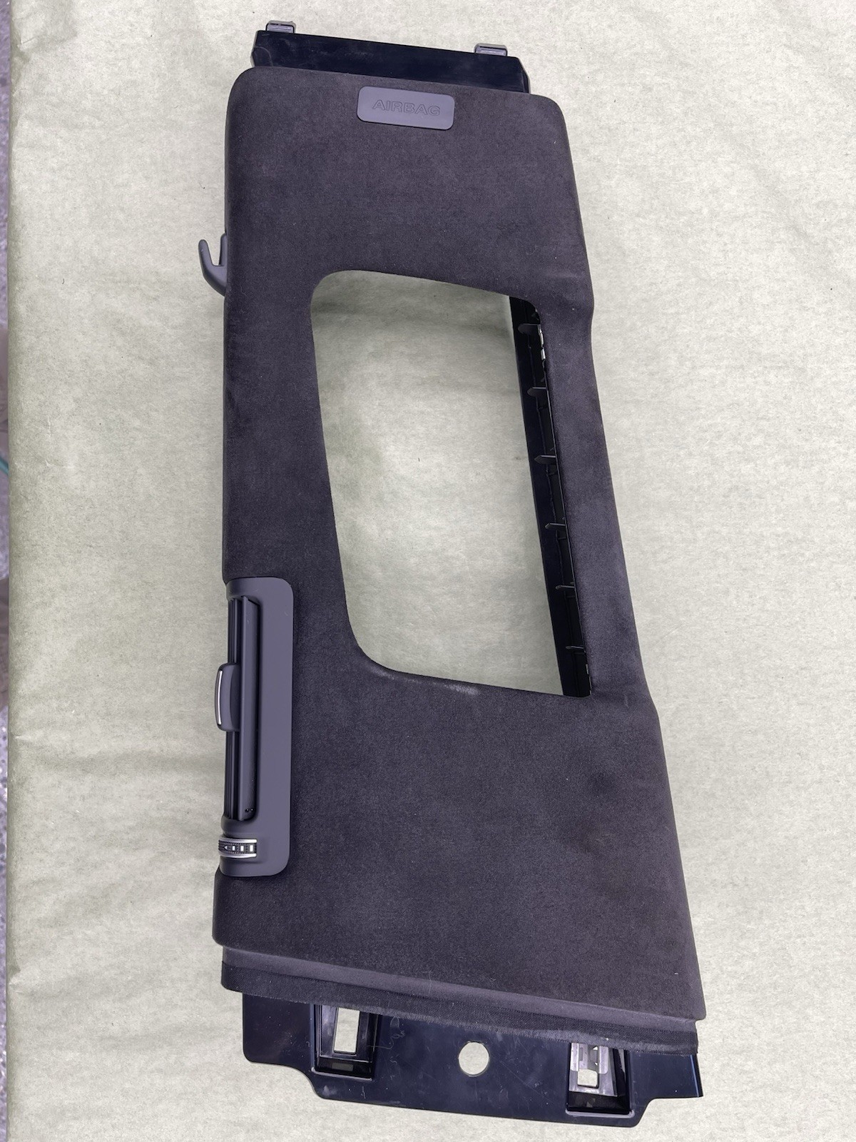 Lamborghini Urus Left Side B-Pillar Trim Panel 4ML867243B Used OEM