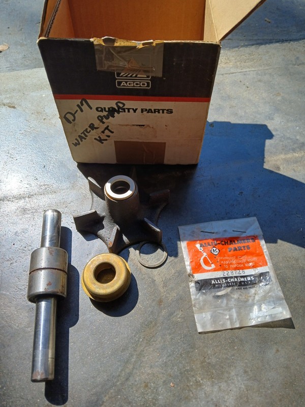 Allis Chalmers D17 water Pump Rebuild Kit