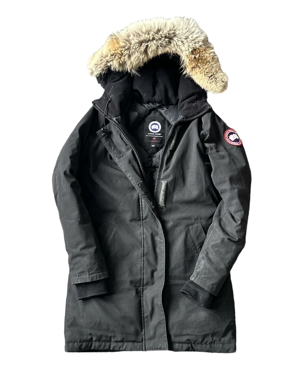 Canada goose hotsell victoria small