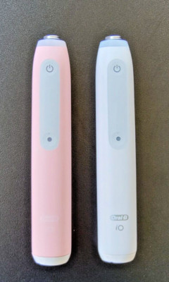 2 NEW Genuine Replacement outer shells for Oral-B iO3.