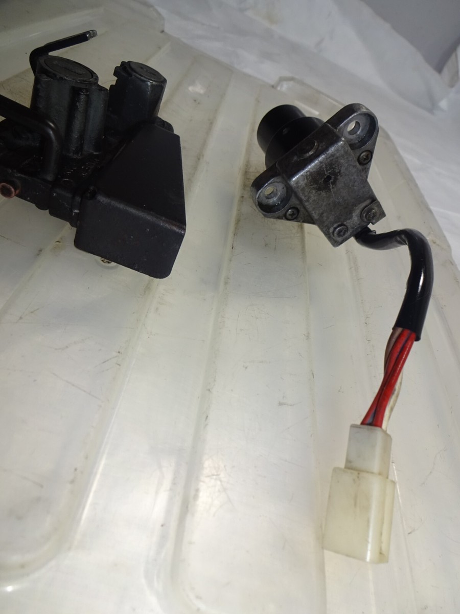 【K】Switch新品 Kawasaki 81 82 KZ 305 CSR305 OEM Ignition Switch Helmet Seat Lock