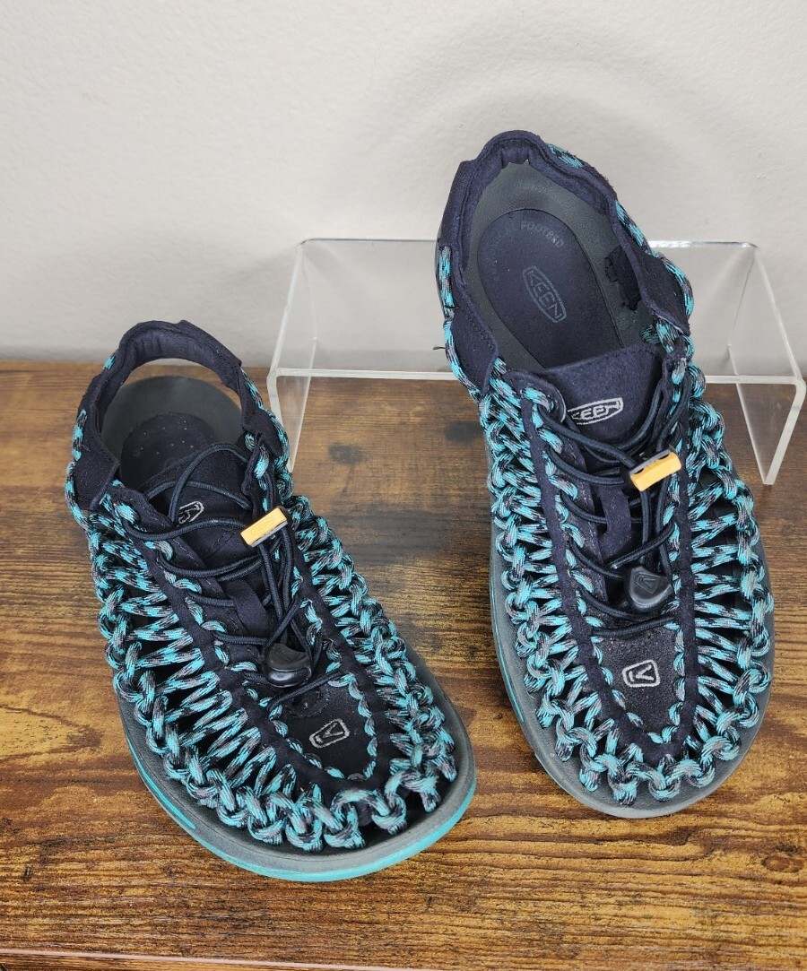 美品 KEEN UNEEK SNK NAVY 26cm Amazon.com | KEEN Men's Uneek WK Black Black/Medium / 9.5