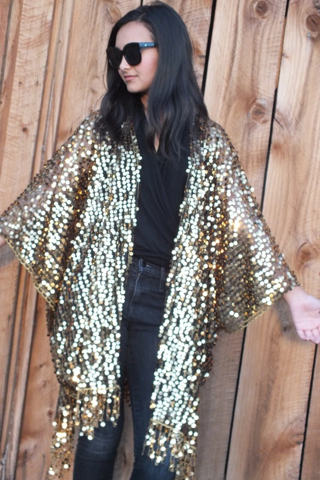 Top plumero kimono fiesta lentejuelas doradas talla única Foto 2 de 4