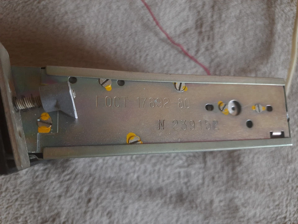 Vintage Car Auto-radio Receiver Blues-301 for Zhiguli VAZ USSR - Image 4 of 4